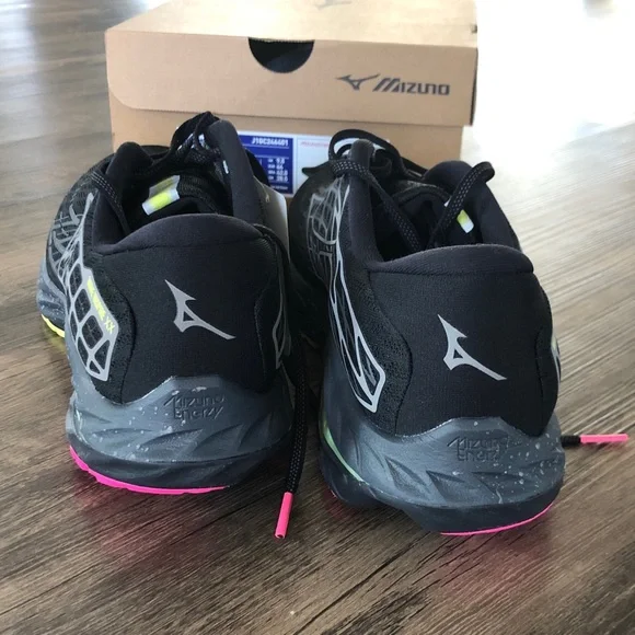 Mizuno Wave Inspire 20 Running Shoes - Picture 5 of 10